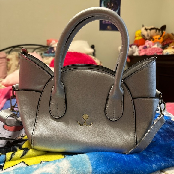 Silver Cat Face Smile Cute Purse Crossbody Handbag - Picture 5 of 5